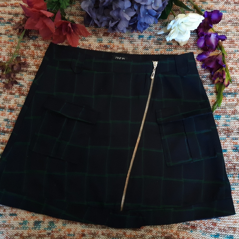 Dark green and black plaid mini skirt